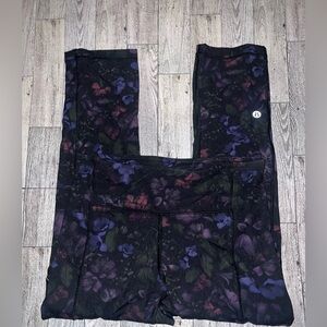 Lululemon Gray and Black Activewear